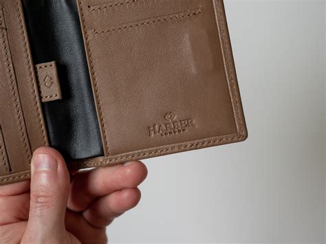 harber London card holder review